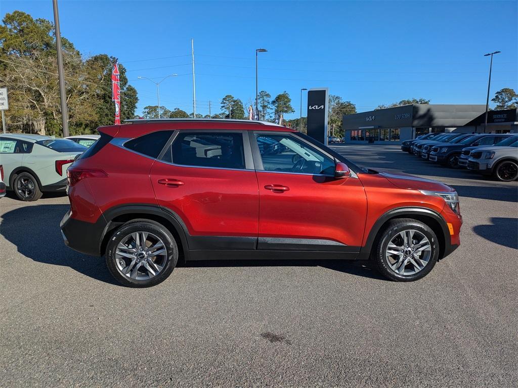 used 2023 Kia Seltos car, priced at $18,888
