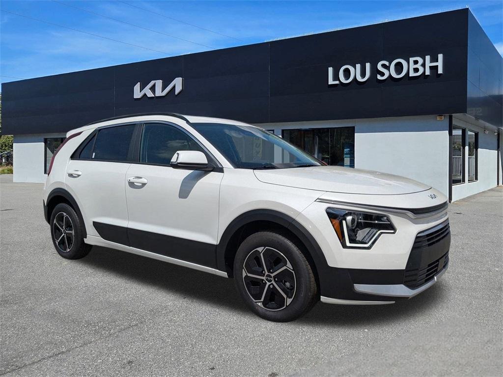 new 2025 Kia Niro car, priced at $30,555