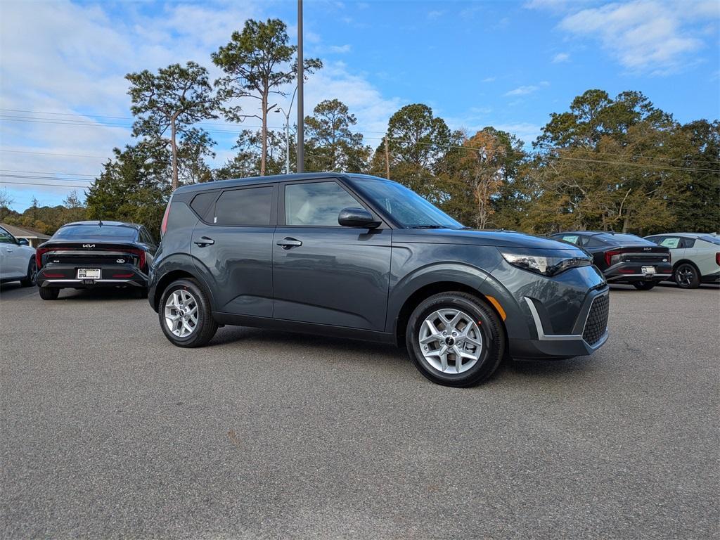 new 2025 Kia Soul car, priced at $22,645