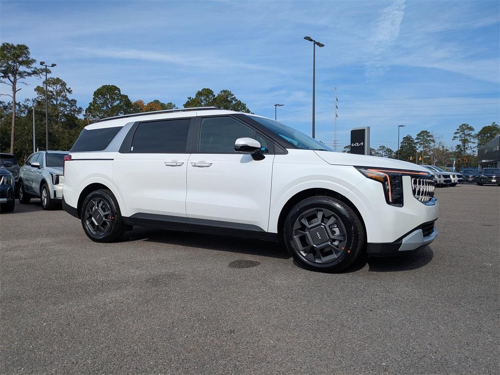 new 2026 Kia Carnival Hybrid car, priced at $43,235