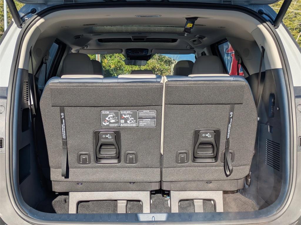 new 2026 Kia Carnival car, priced at $46,990