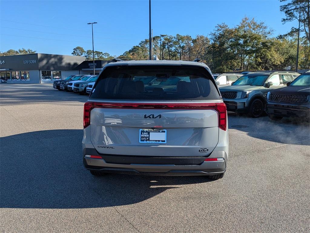 new 2026 Kia Carnival car, priced at $46,990