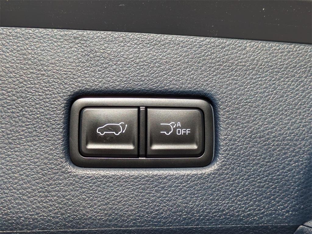 new 2026 Kia Carnival car, priced at $46,990