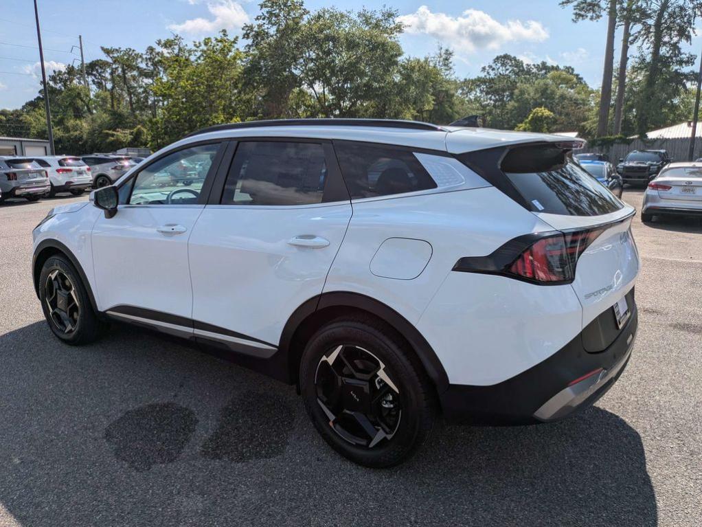 new 2026 Kia Sportage car, priced at $33,299
