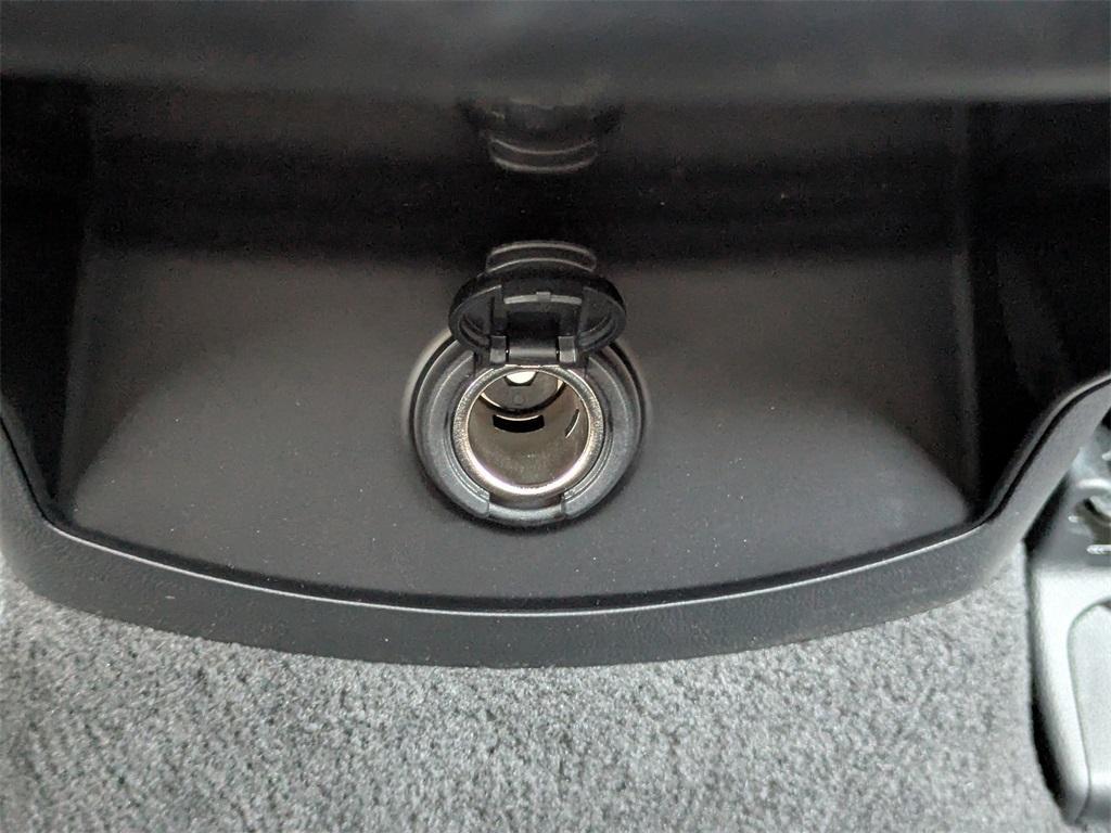 new 2026 Kia Sorento car, priced at $32,300