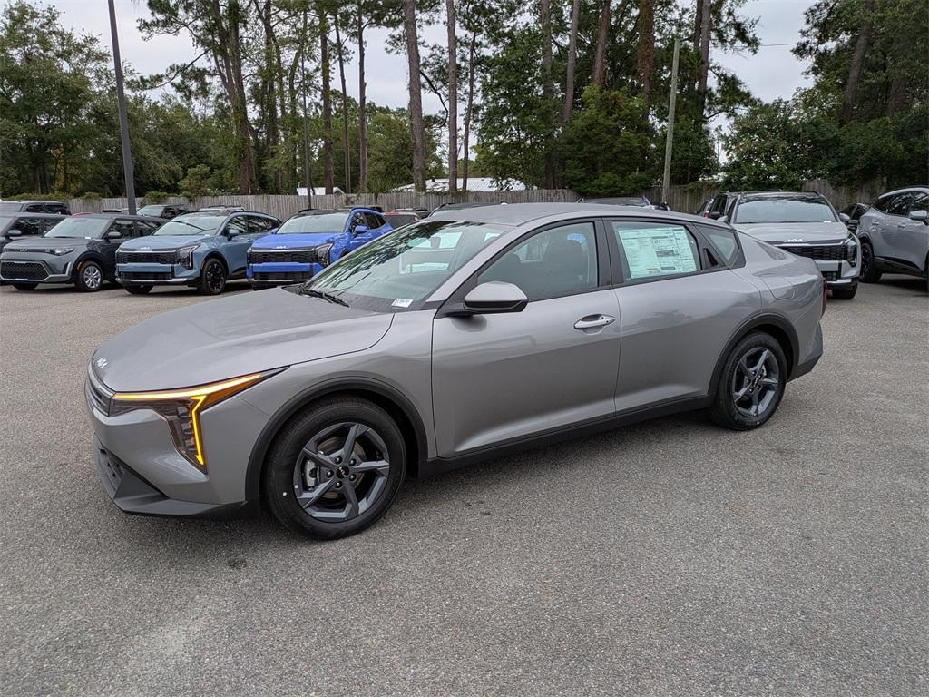 new 2025 Kia K4 car, priced at $23,460