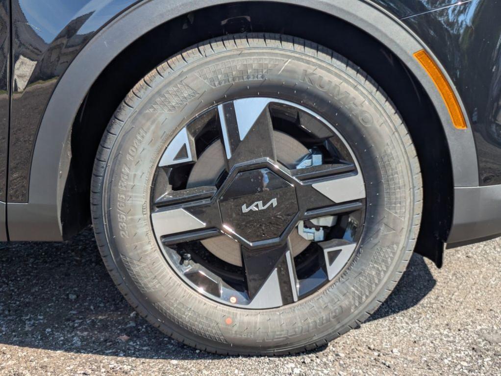 new 2026 Kia Sportage car, priced at $28,985