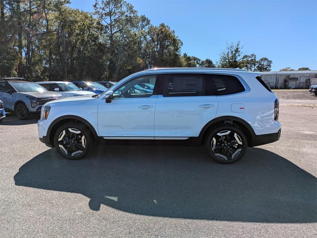 new 2025 Kia Telluride car, priced at $43,030