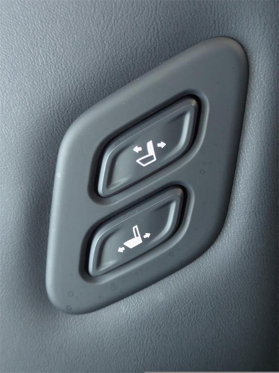 new 2026 Kia Carnival Hybrid car, priced at $48,265