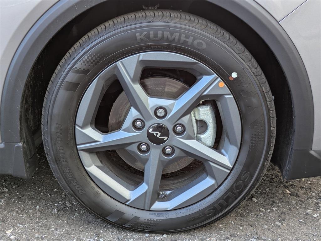 new 2025 Kia K4 car, priced at $23,225