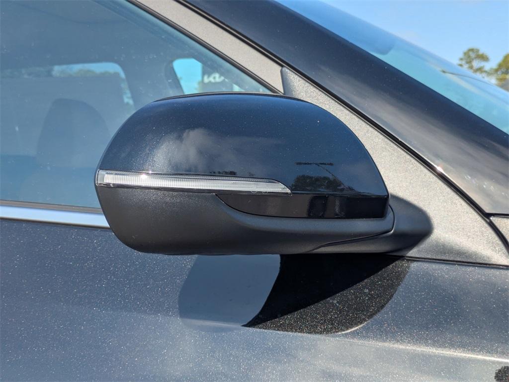 new 2026 Kia Seltos car, priced at $27,920