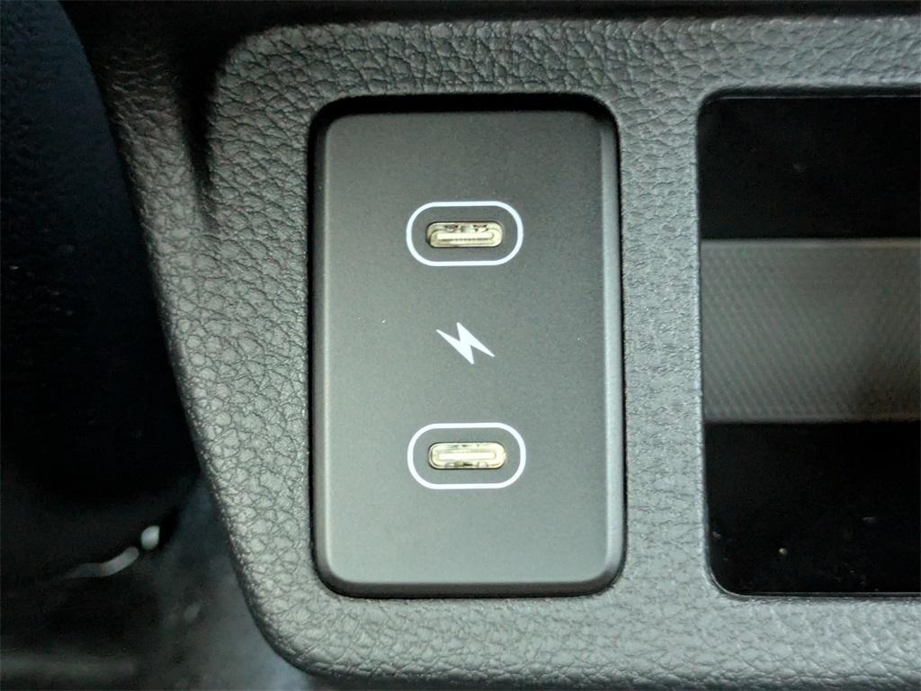 new 2026 Kia Seltos car, priced at $27,920