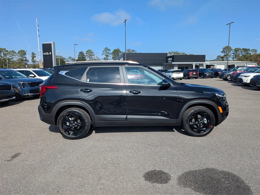 new 2026 Kia Seltos car, priced at $27,920