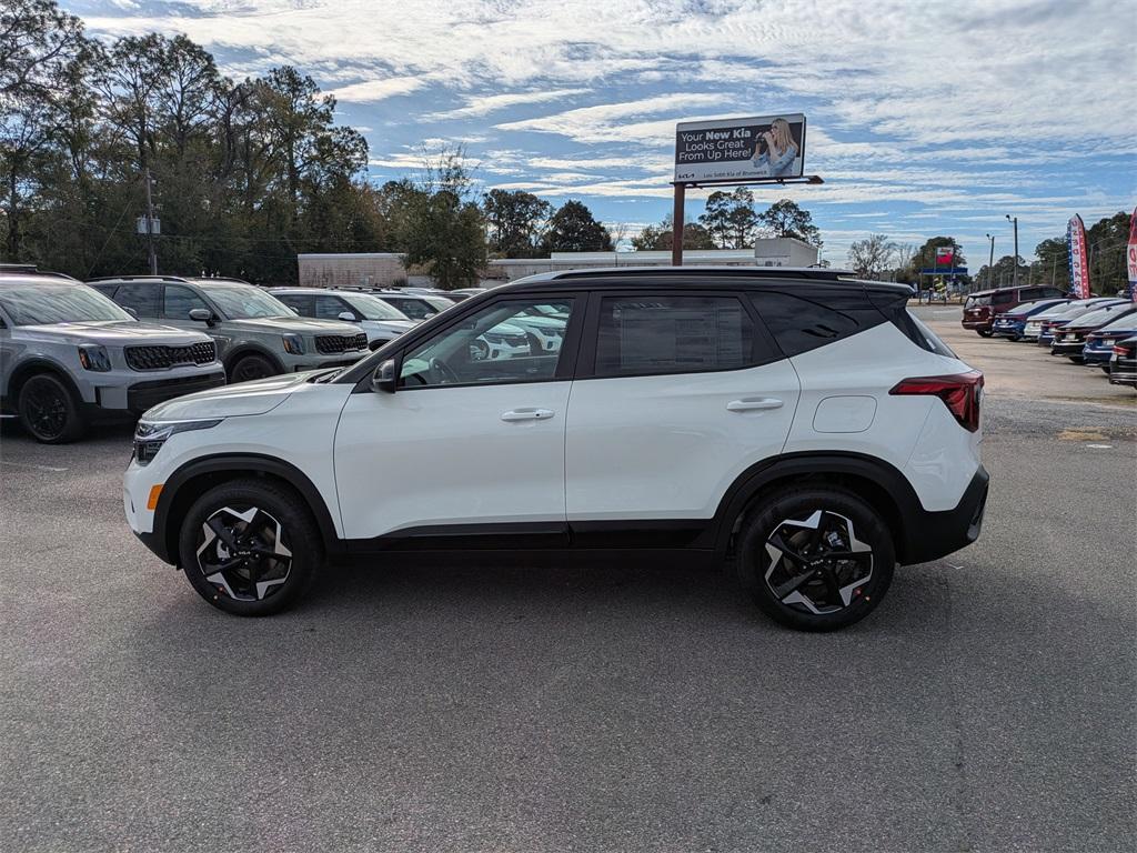 new 2026 Kia Seltos car, priced at $26,170