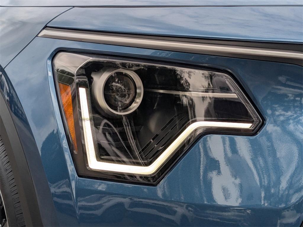 new 2025 Kia Niro car, priced at $30,010