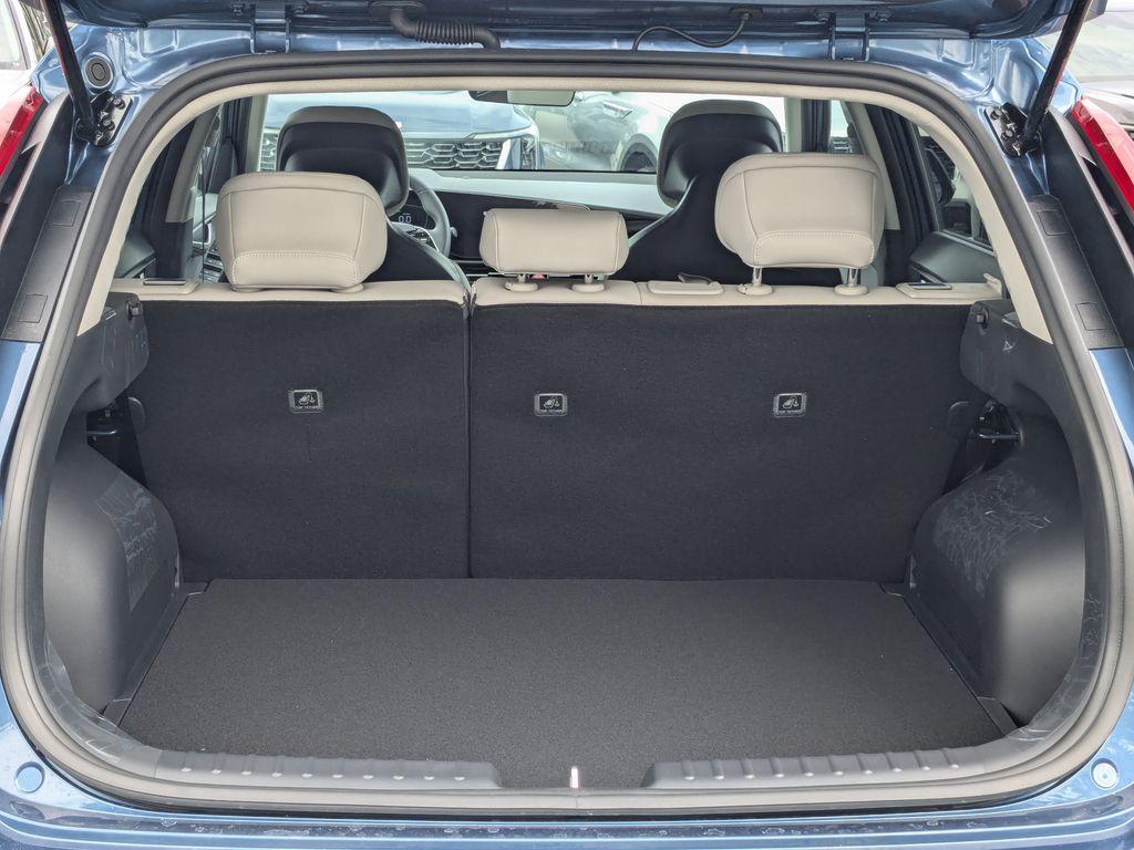 new 2025 Kia Niro car, priced at $30,010