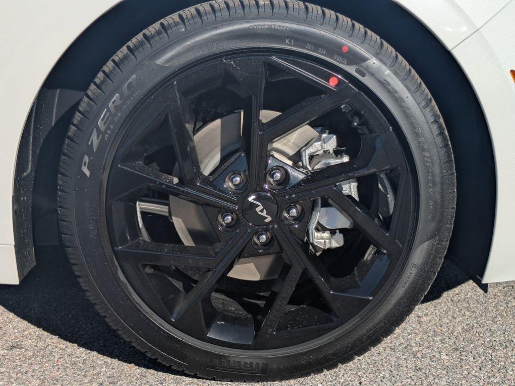 new 2026 Kia K5 car, priced at $31,975