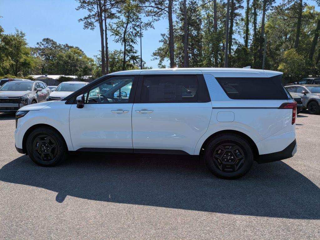 new 2026 Kia Carnival car, priced at $40,295