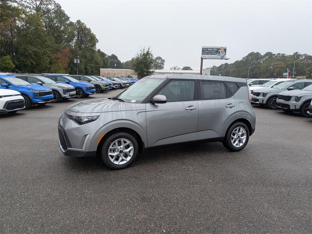 new 2025 Kia Soul car, priced at $22,645