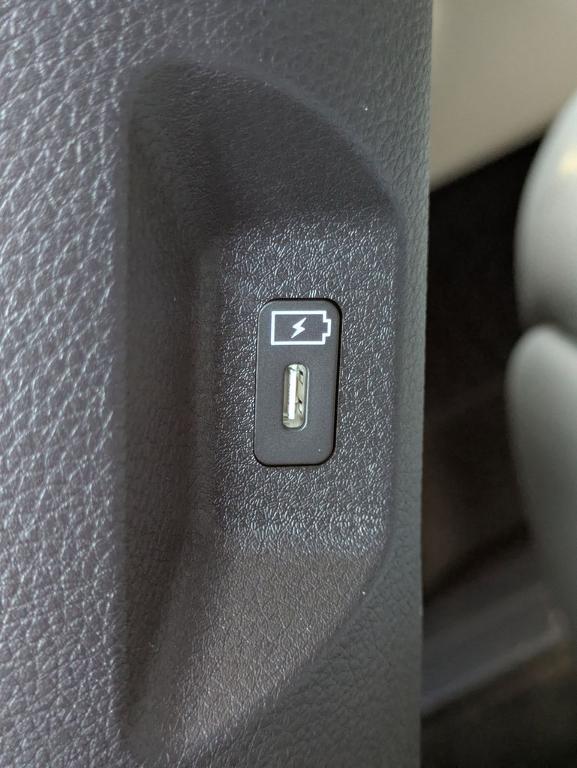 new 2026 Kia Carnival Hybrid car, priced at $52,750