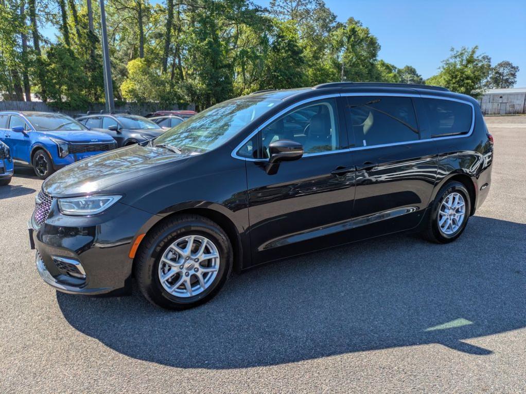 used 2022 Chrysler Pacifica car, priced at $16,688