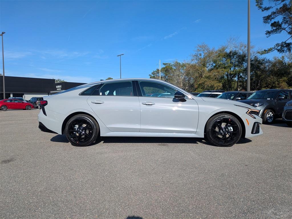 new 2026 Kia K5 car, priced at $33,100