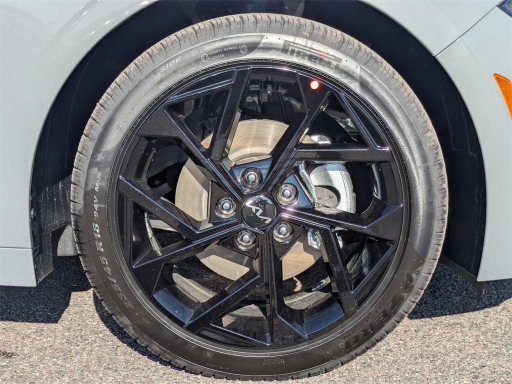 new 2026 Kia K5 car, priced at $33,100