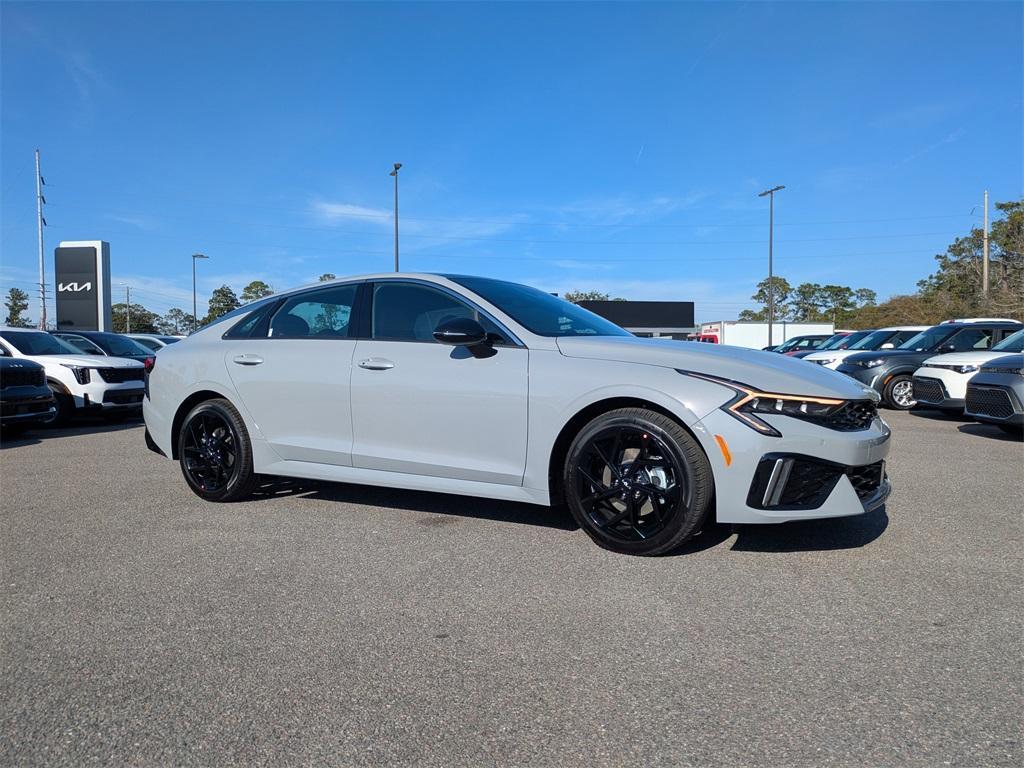 new 2026 Kia K5 car, priced at $33,100