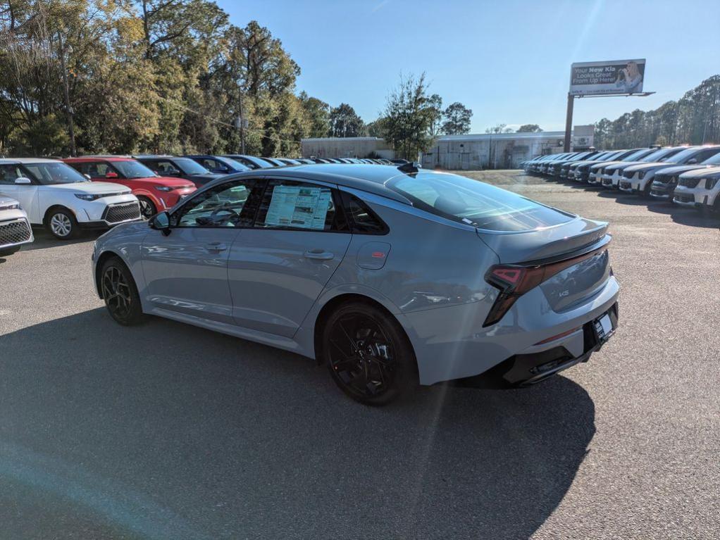 new 2026 Kia K5 car, priced at $33,100