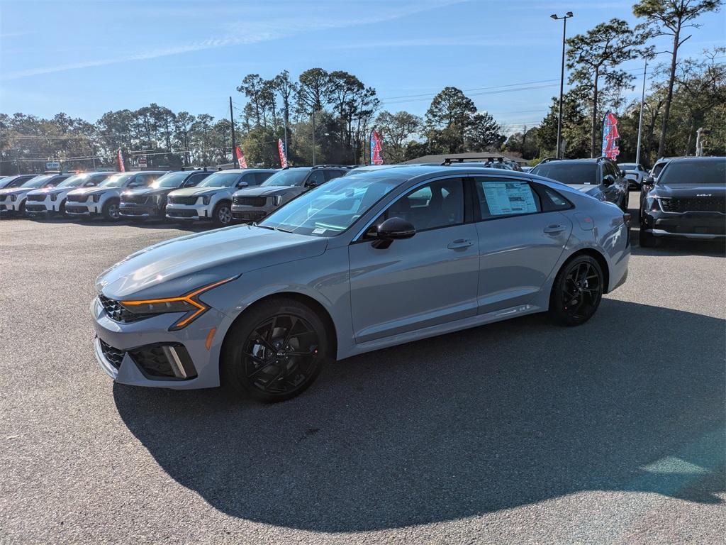 new 2026 Kia K5 car, priced at $33,100