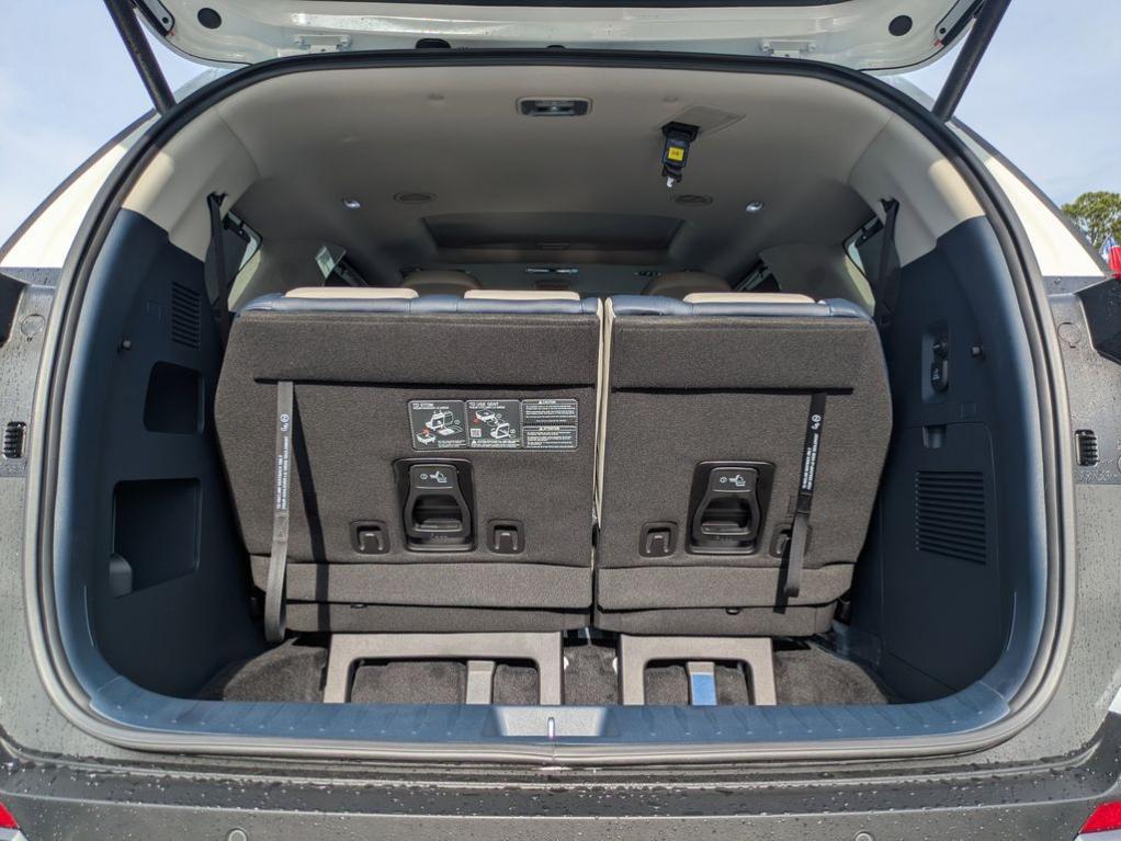 new 2026 Kia Carnival car, priced at $51,550