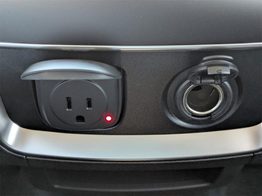 new 2026 Kia Carnival Hybrid car, priced at $52,640