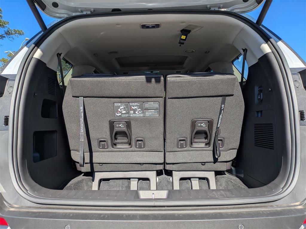 new 2026 Kia Carnival Hybrid car, priced at $52,640