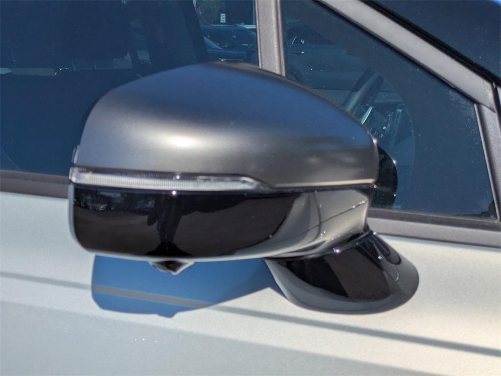 new 2026 Kia Carnival Hybrid car, priced at $52,640