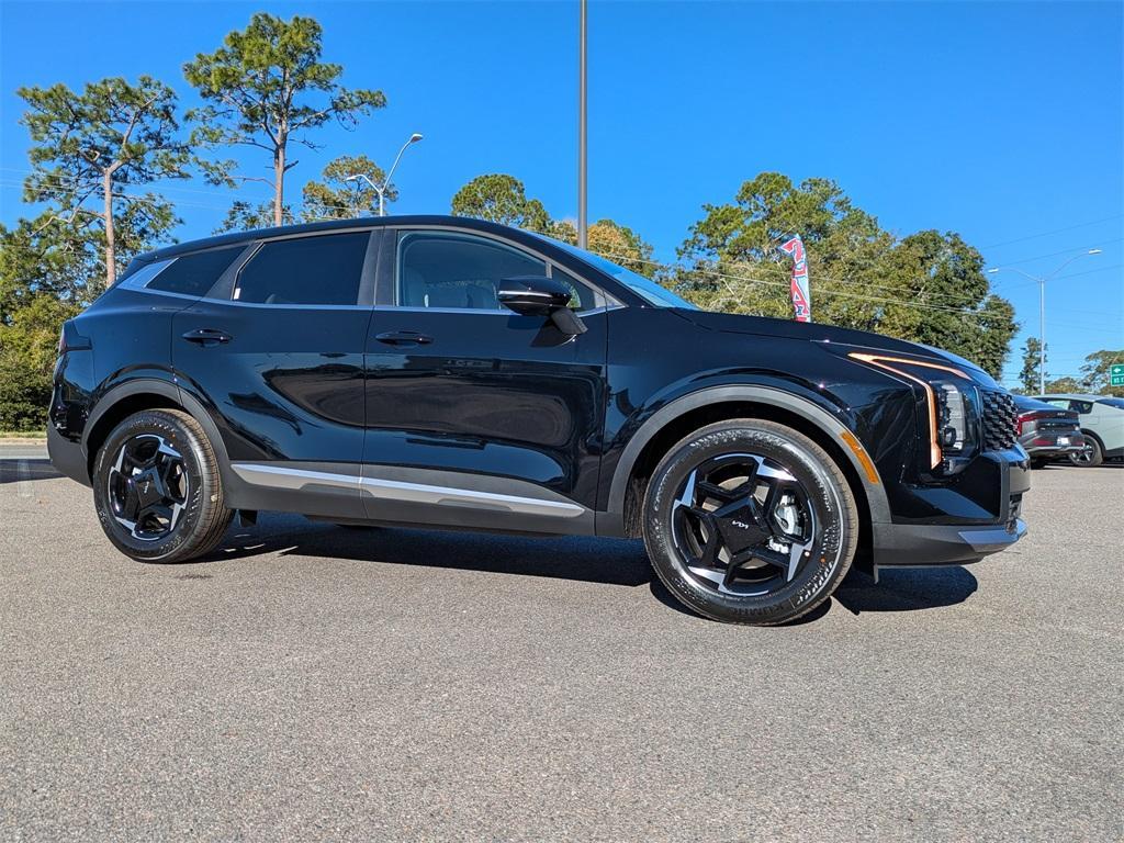new 2026 Kia Sportage car, priced at $30,676