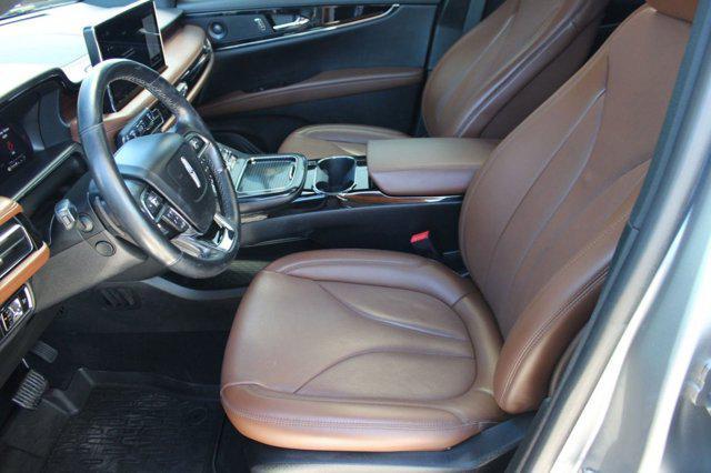 used 2023 Lincoln Nautilus car, priced at $36,499