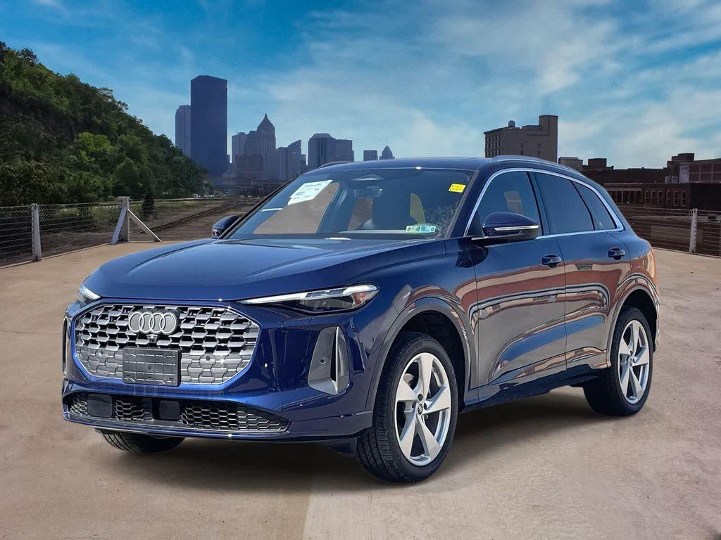 new 2025 Audi Q5 car, priced at $59,980