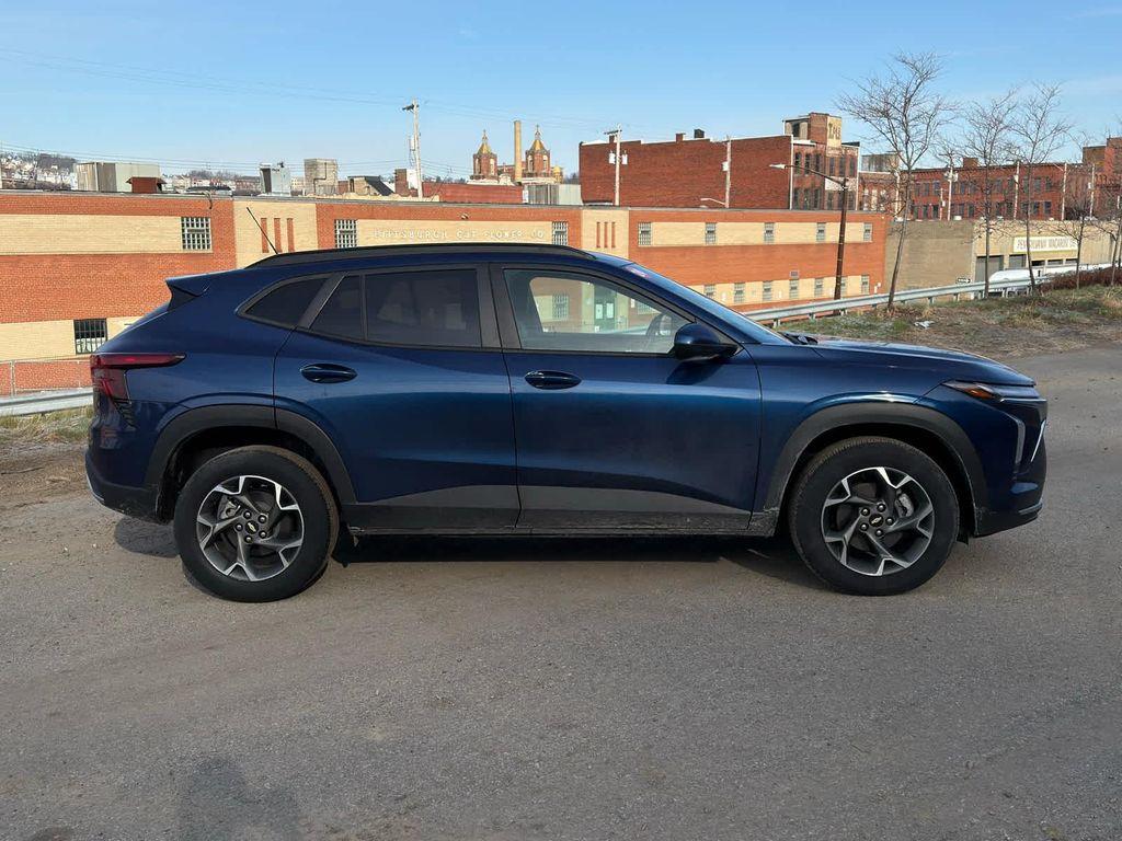 used 2024 Chevrolet Trax car, priced at $20,998