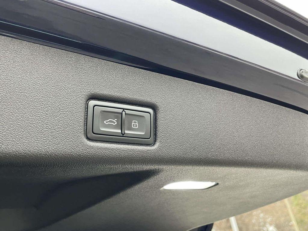 used 2025 Audi Q5 car, priced at $50,498