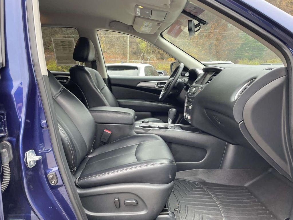 used 2020 Nissan Pathfinder car, priced at $17,498