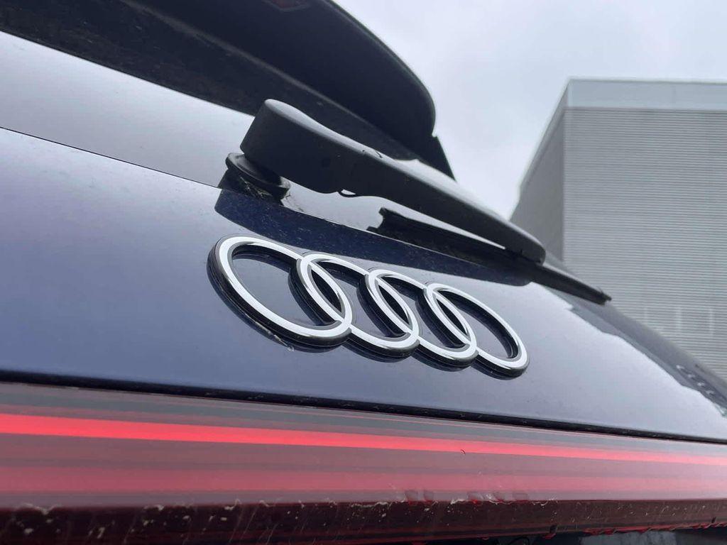 new 2025 Audi Q5 car, priced at $59,980
