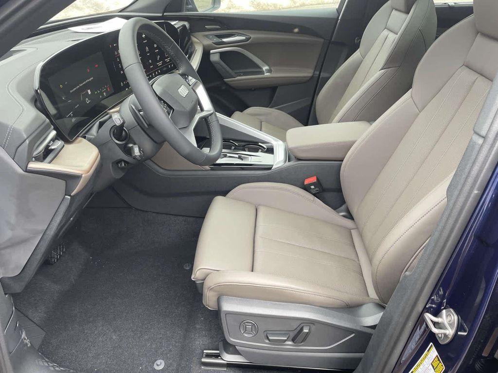 new 2025 Audi Q5 car, priced at $59,980