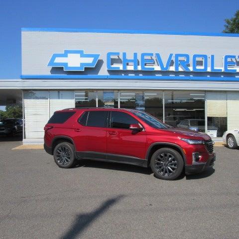 used 2023 Chevrolet Traverse car, priced at $39,995
