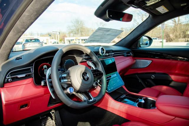 new 2025 Maserati Grecale car, priced at $75,747