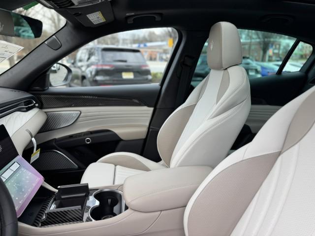 used 2024 Maserati Grecale car