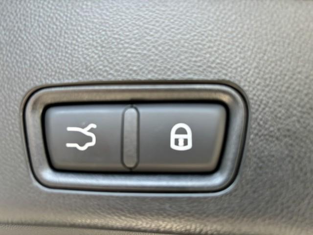 used 2023 Maserati Grecale car, priced at $41,788