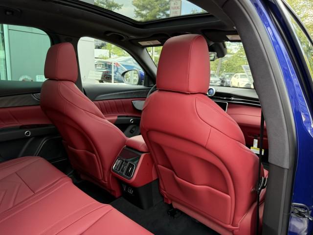 new 2025 Maserati Grecale car, priced at $82,694