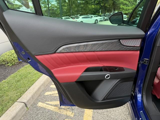 new 2025 Maserati Grecale car, priced at $82,694