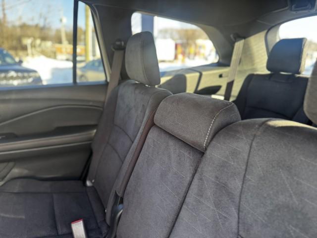 used 2022 Honda Pilot car, priced at $24,337