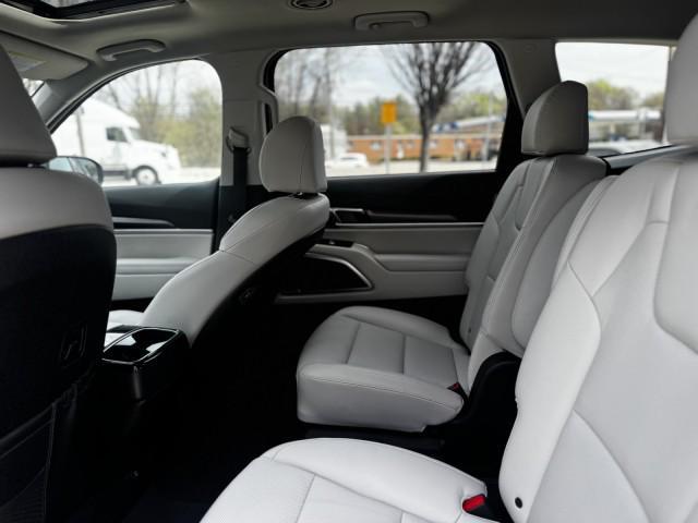 used 2023 Kia Telluride car, priced at $32,987